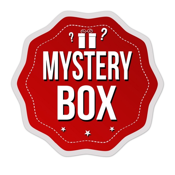 Tops - Women’s DEAL! Choice mystery OR 5 items from closet $15 or under that size!